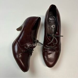 Jeffrey Campbell Oxford Heels Size 8.5 Brown